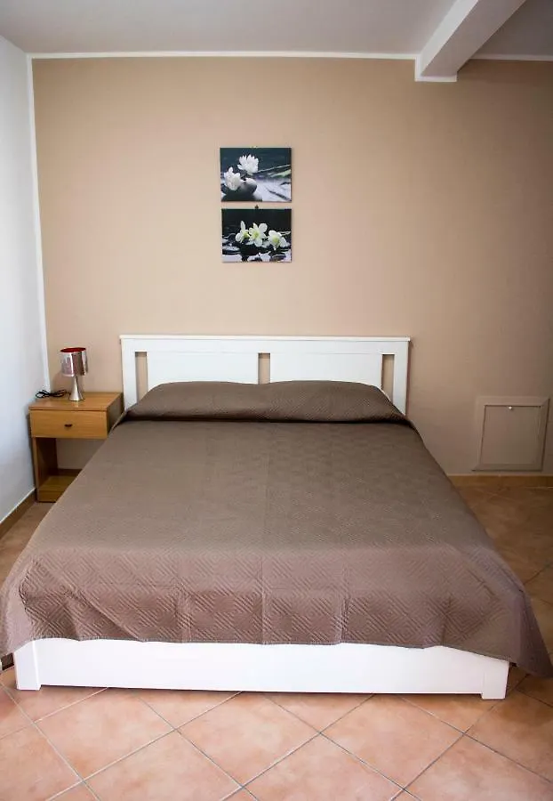 UMBERTO I APARTMENTs Bagheria 0*,
